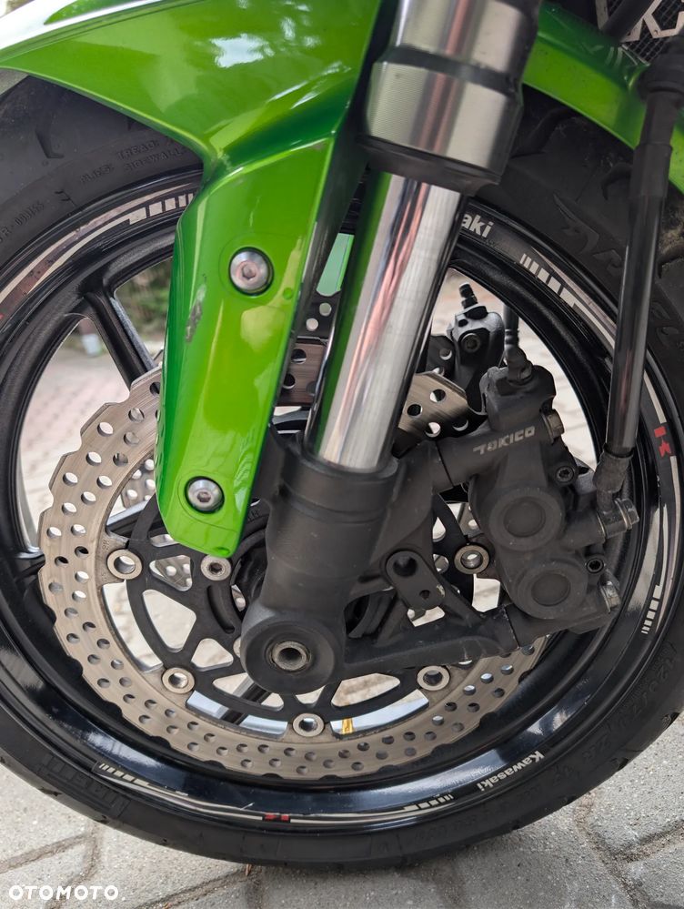 Kawasaki Ninja 1000 SX - 11