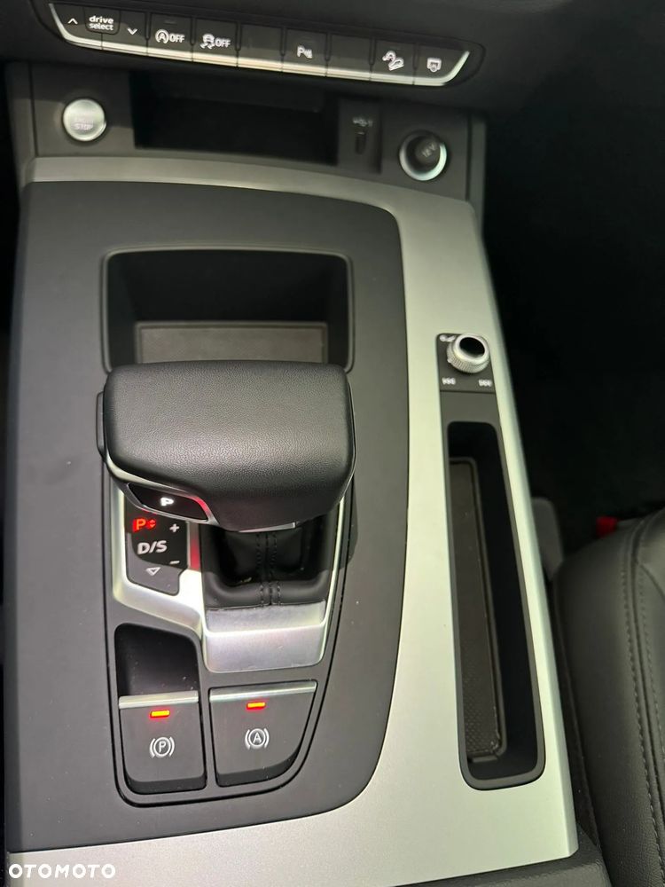 Audi Q5 Sportback - 10