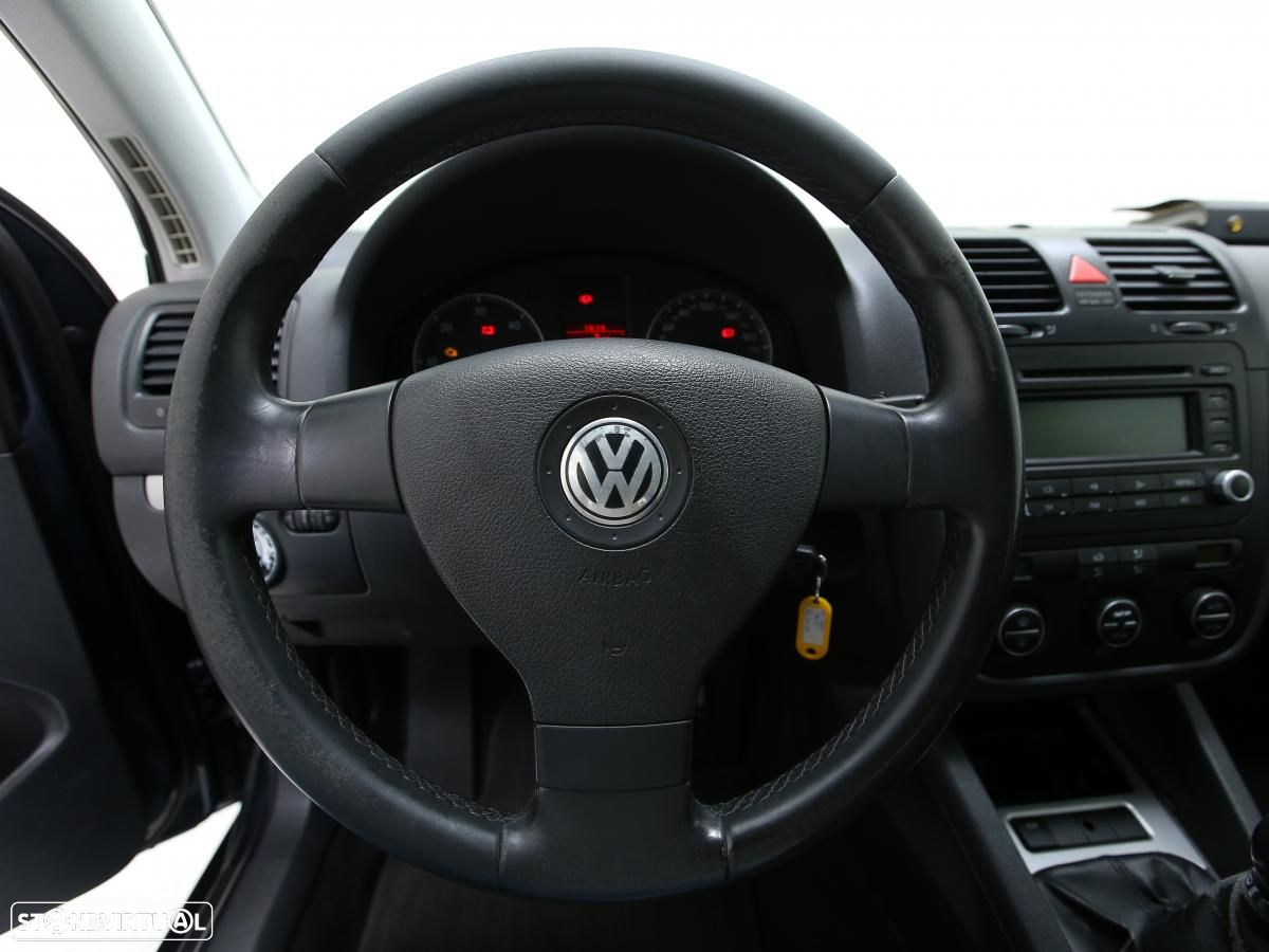 VW Golf - 14
