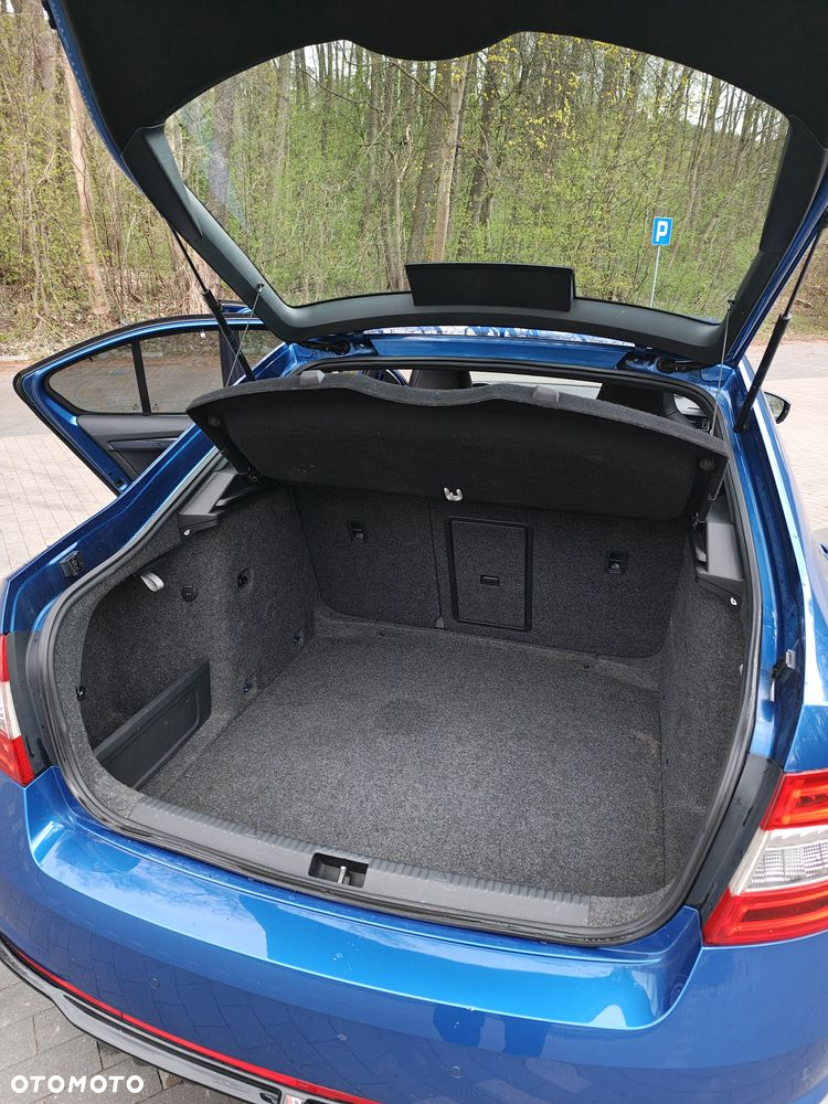 Skoda Octavia 2.0 TDI RS - 23