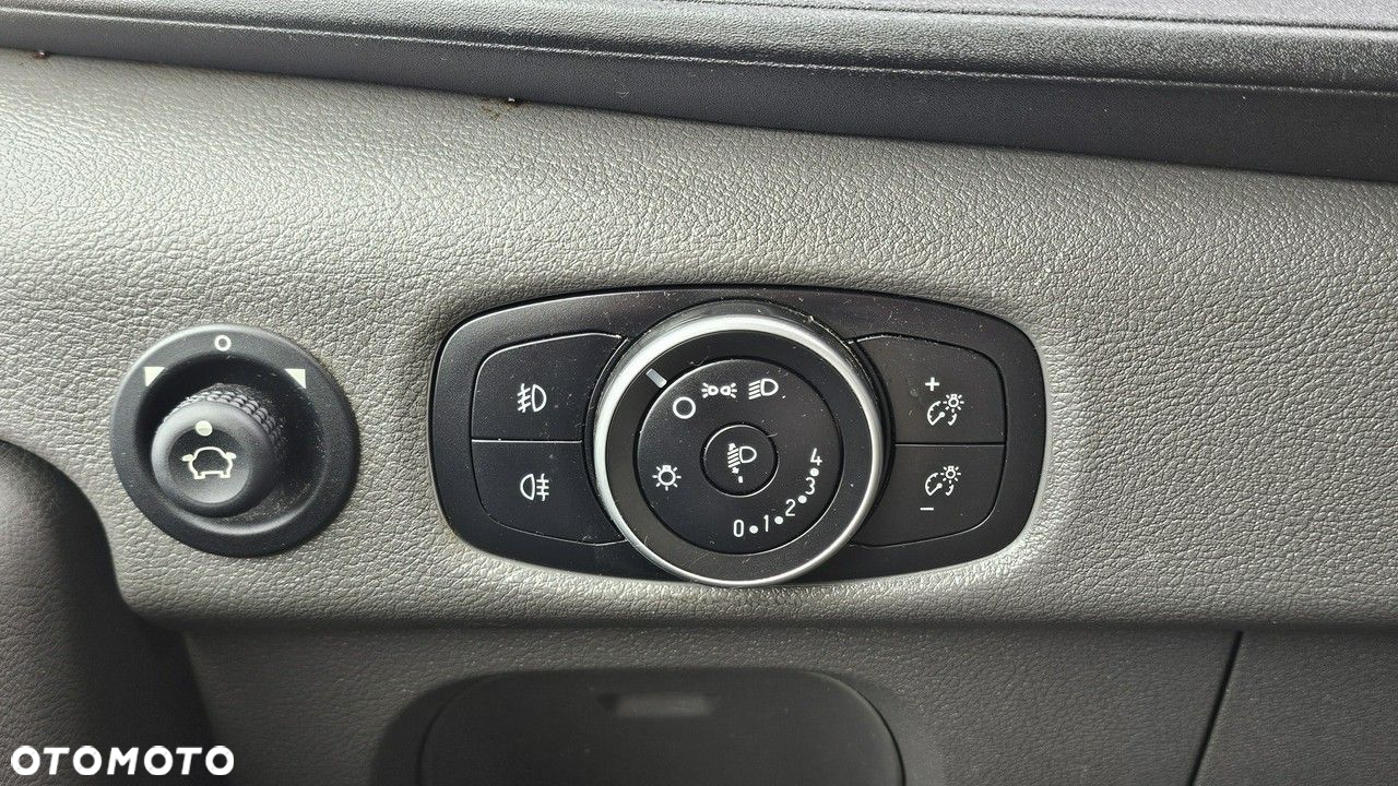 Ford Transit - 14