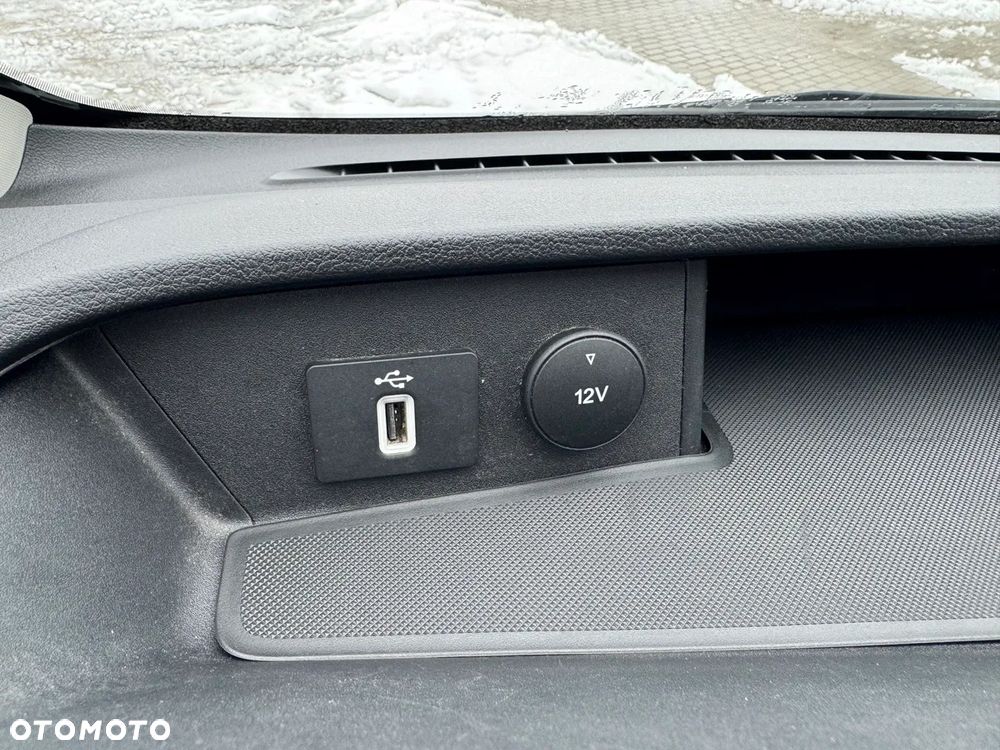 Ford Transit Custom Kombi-Van 320 L2H1 Trend - 32