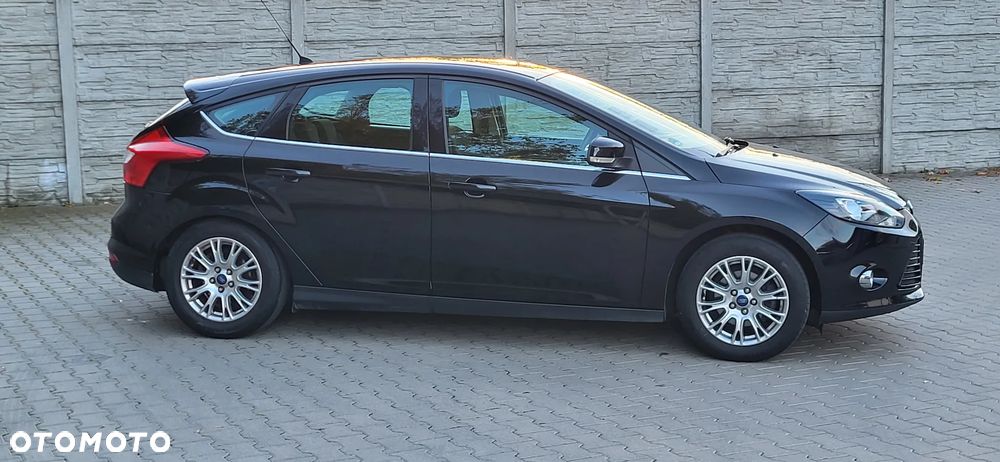 Ford Focus 2011 photo 4