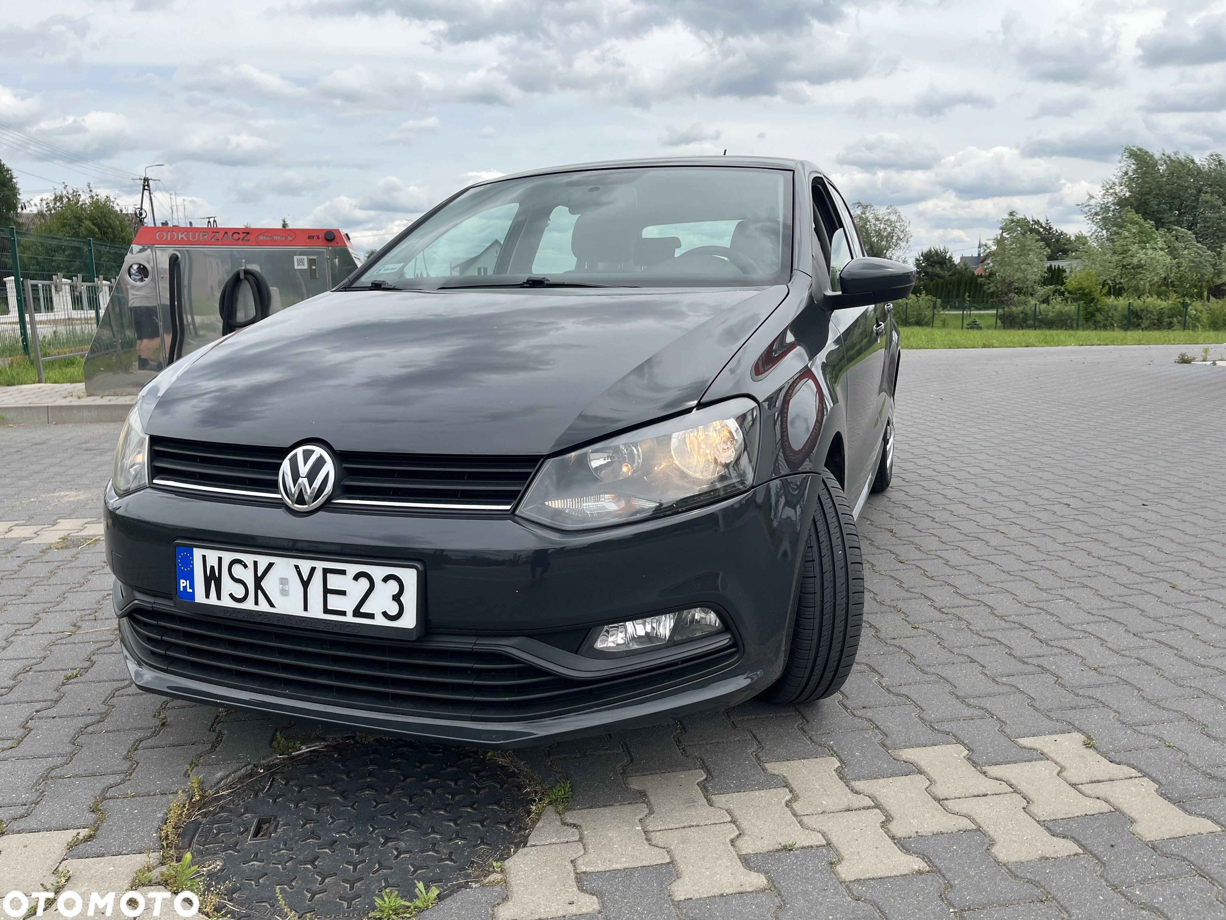 Volkswagen Polo - 1