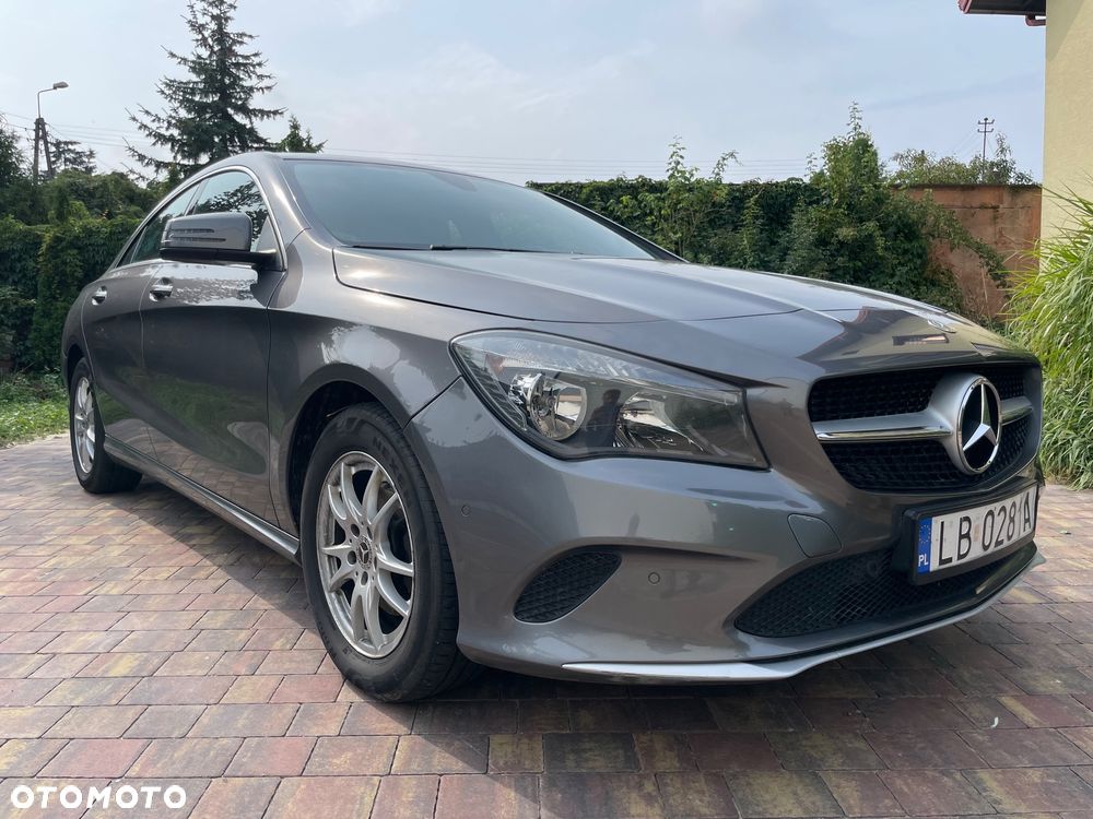 Mercedes-Benz CLA 180 d - 17