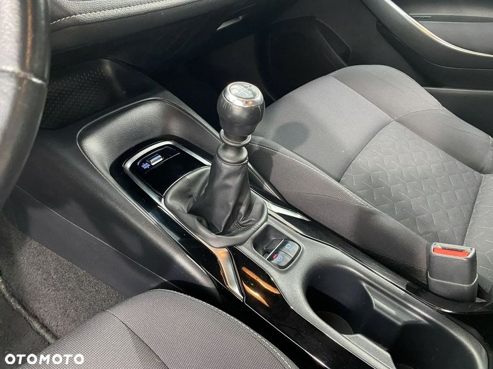 Toyota Corolla - 19