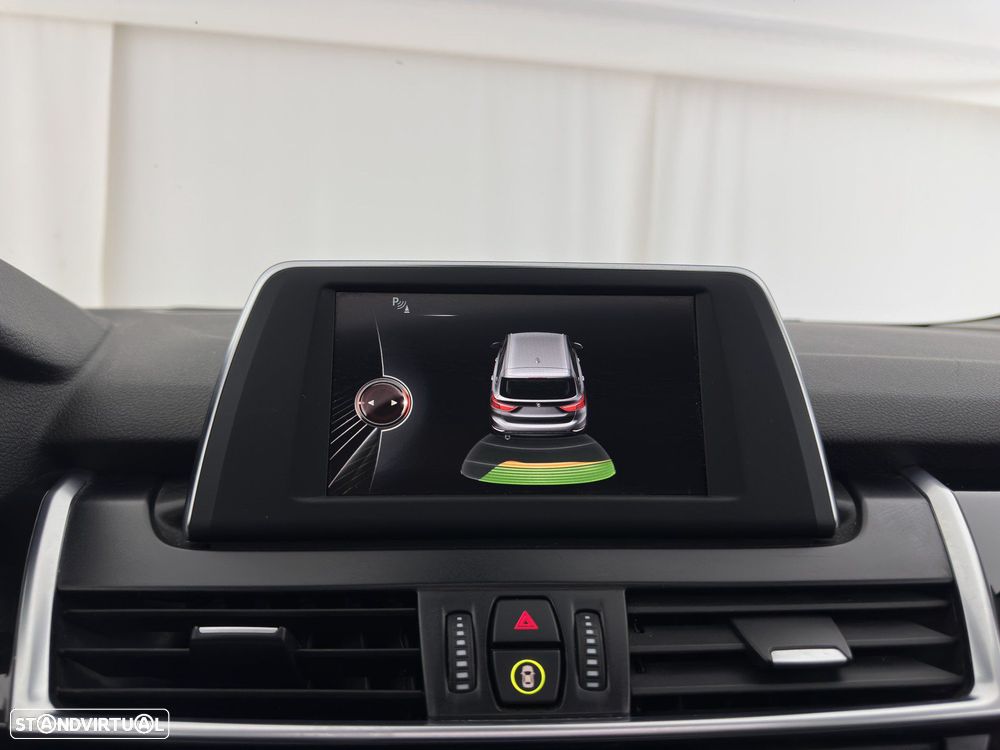BMW 216 Gran Tourer d Sport Line - 17