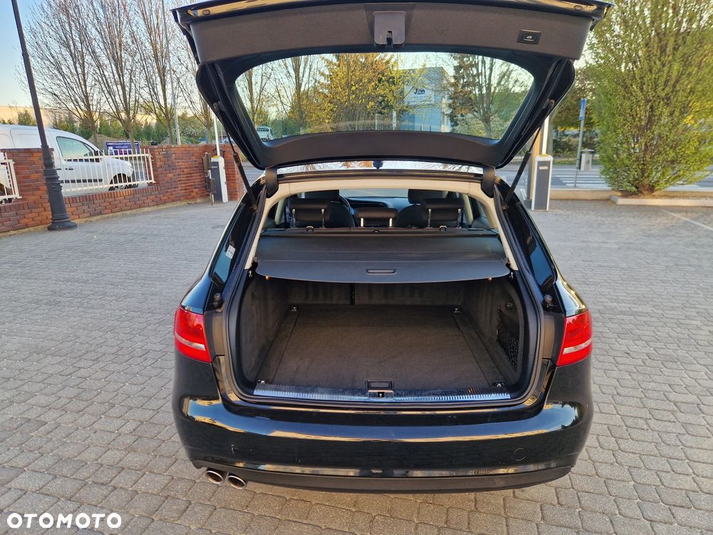 Audi A4 Avant 2.0 TDI DPF multitronic Attraction - 11