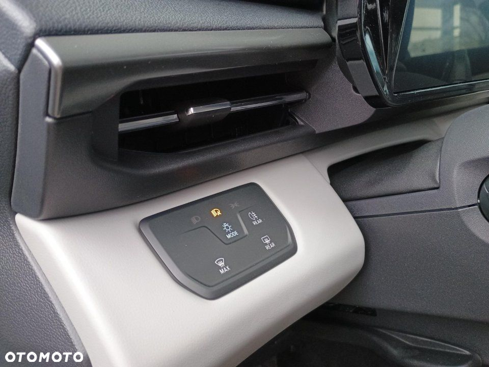 Ford Explorer - 23