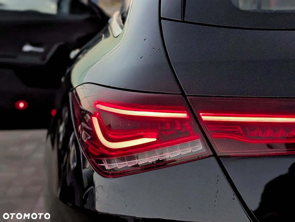 Mercedes-Benz CLA 200 d Shooting Brake 8G-DCT - 33