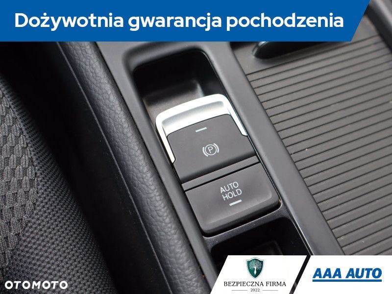 Volkswagen Golf - 20