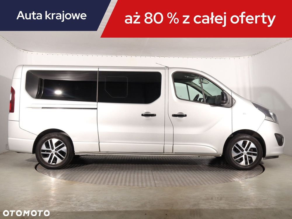 Opel Vivaro - 8