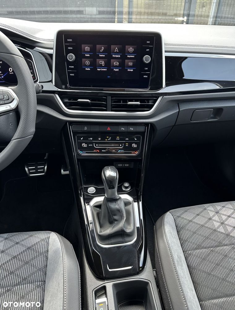 Volkswagen T-Roc 1.5 TSI R-Line DSG - 18