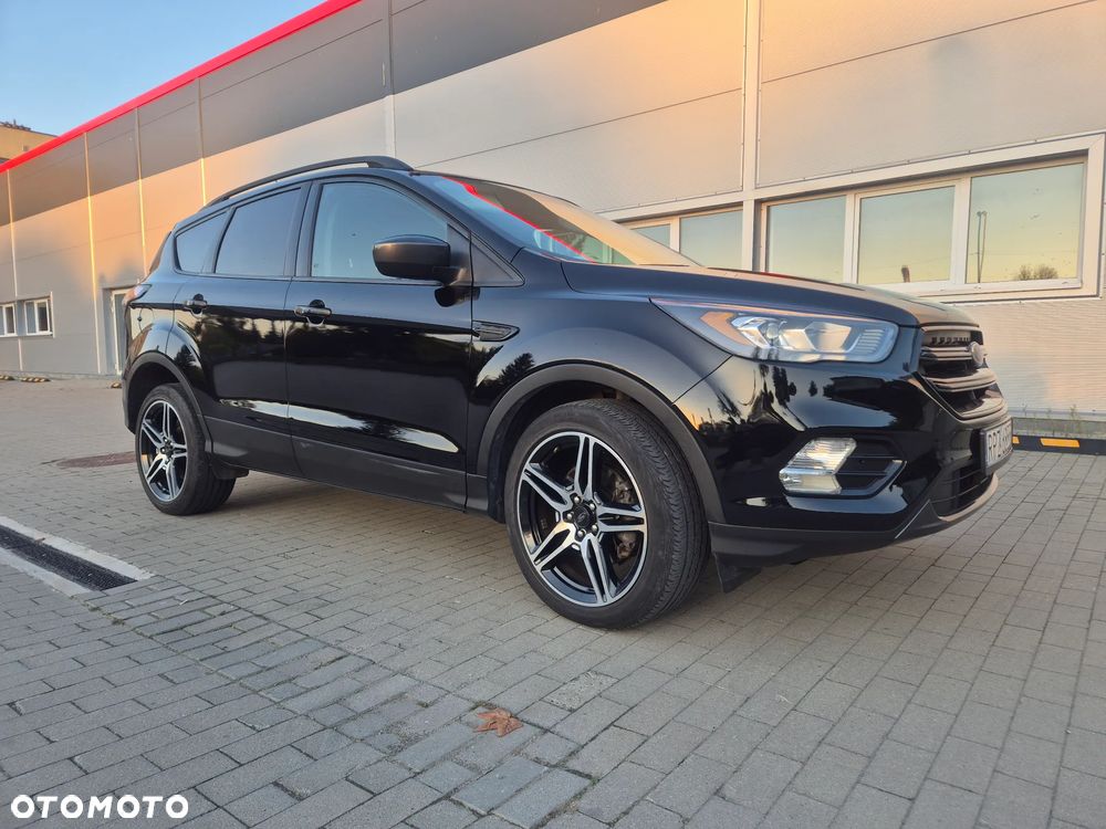 Ford Escape 2.0 EcoBoost AWD Titanium - 4