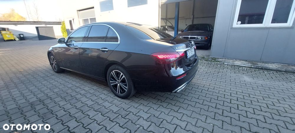 Mercedes-Benz Klasa E 220 d - 3