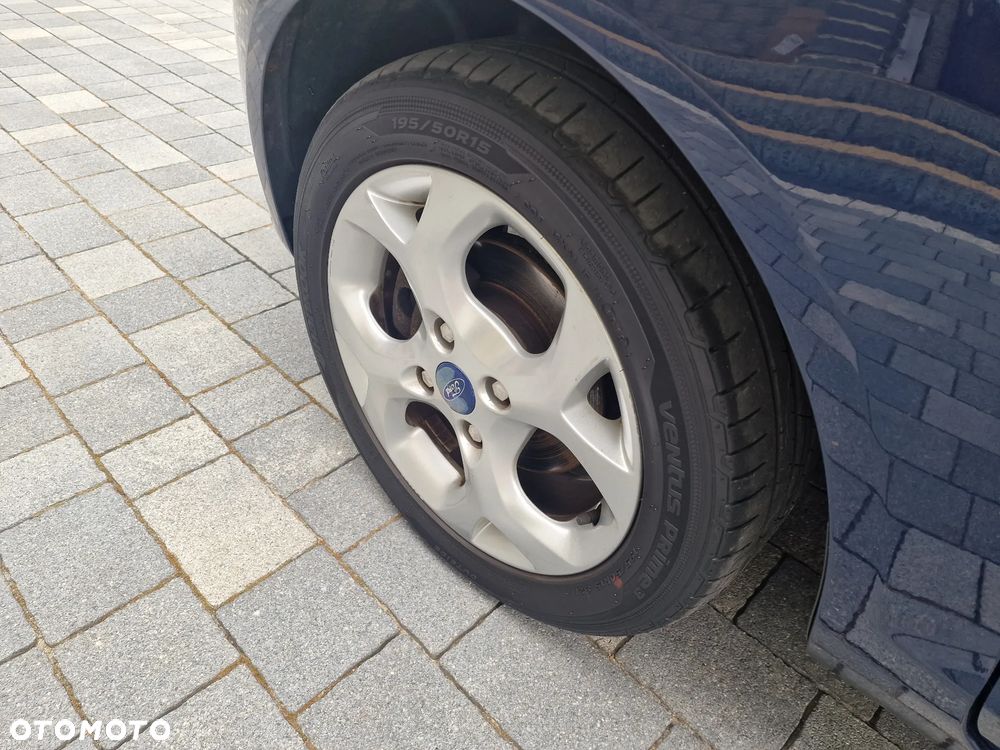 Ford Fiesta 1.25 Titanium EU5 - 9