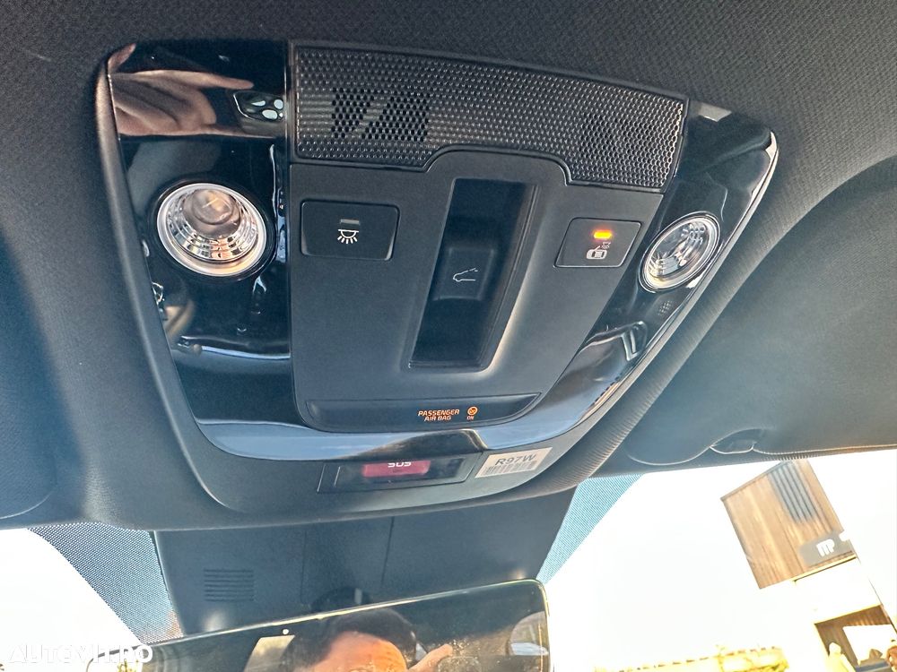 Kia Sorento 1.6 T-GDI HEV 6AT 4x2 7P Premium+ - 26