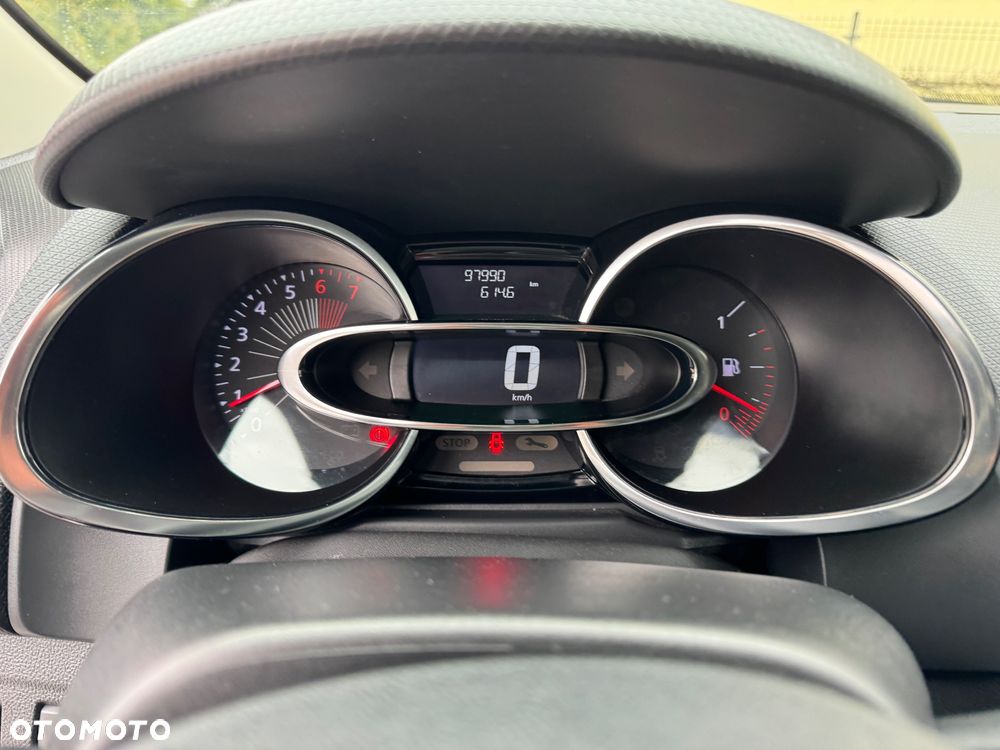 Renault Clio 1.2 16V 75 LIMITED - 31