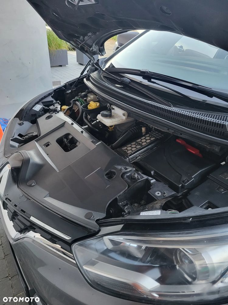 Renault Scenic - 36