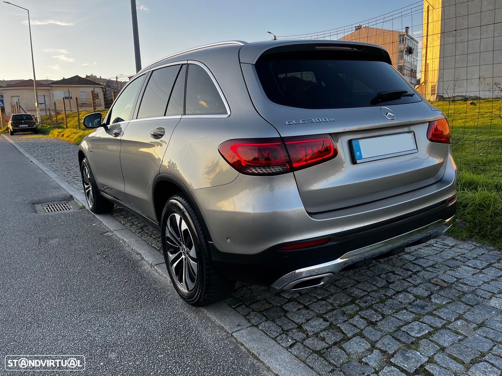 Mercedes-Benz GLC 300 - 2