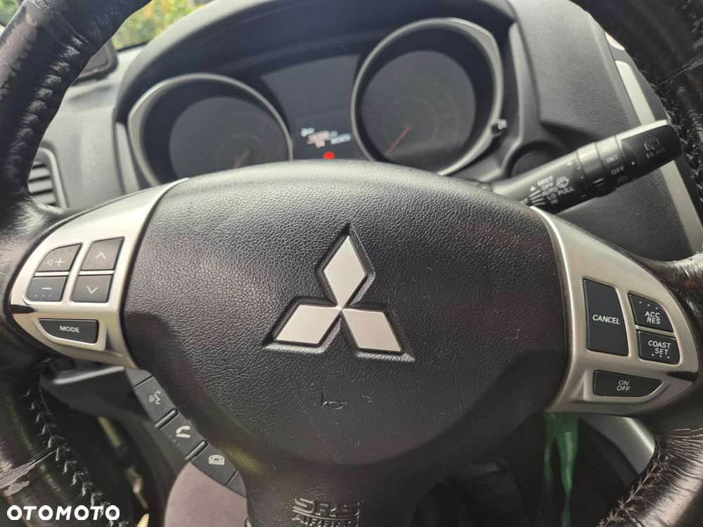 Mitsubishi ASX 1.8 DID Instyle NAVI 4WD AS&G - 24