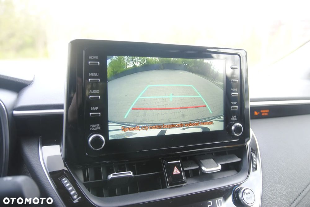 Toyota Corolla 1.8 Hybrid Comfort - 12