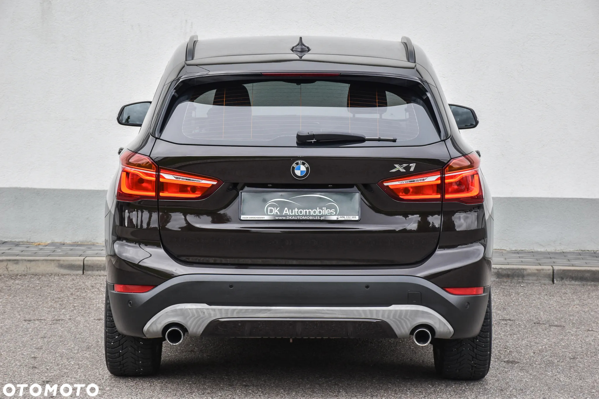 BMW X1 xDrive20i xLine sport - 6