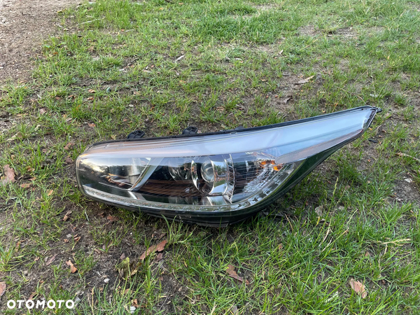 Lampa przednia KIA CEED 2012 - 2018