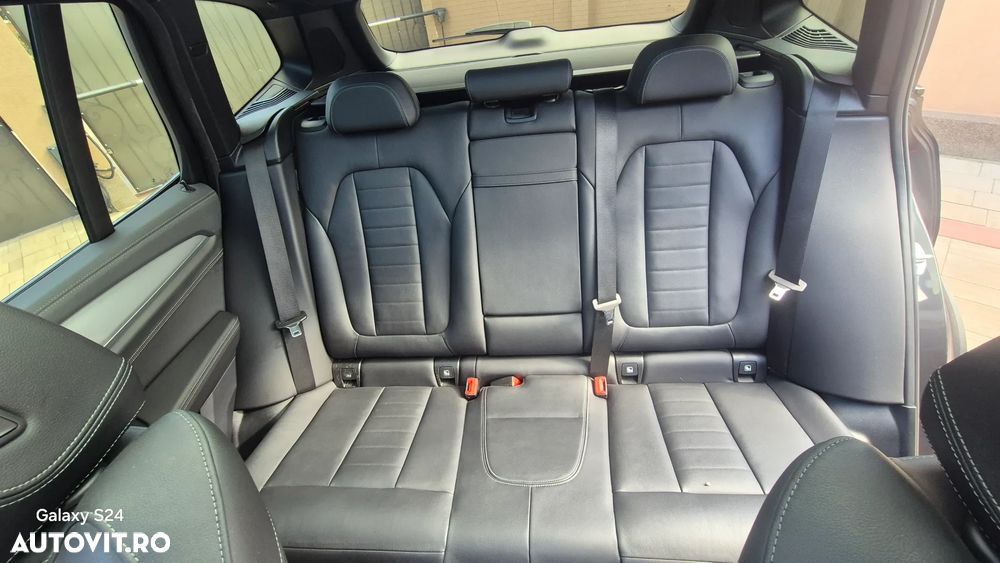 BMW iX3 Impressive - 8