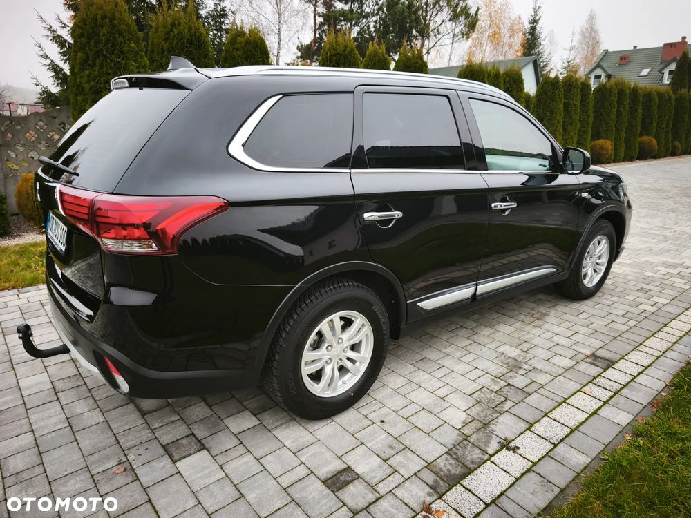 Mitsubishi Outlander 2.0 2WD Plus - 3