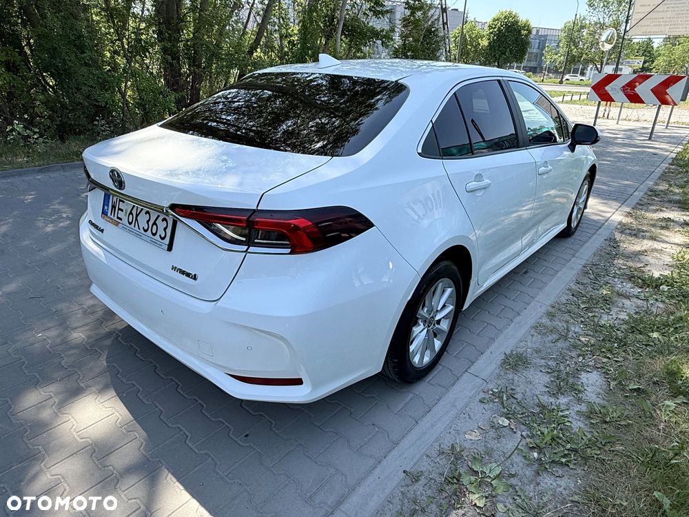 Toyota Corolla 1.8 Hybrid Comfort - 19