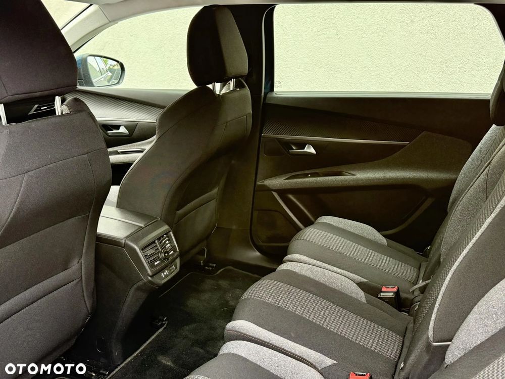Peugeot 5008 PureTech 130 EAT8 Stop & Start Active Pack - 11