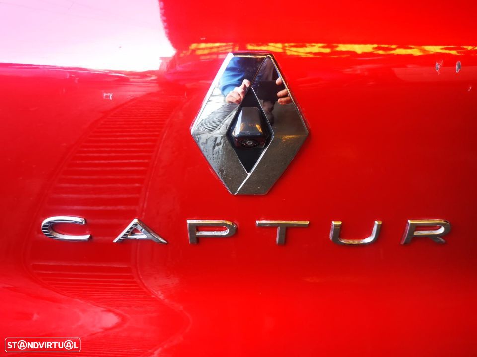 RENAULT CAPTUR II TAMPA MALA - M265 - 7