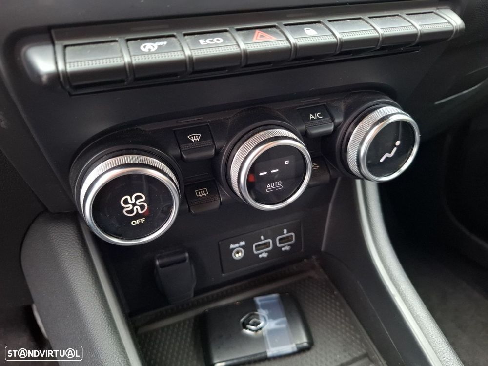 Renault Captur 1.0 TCe Exclusive - 19