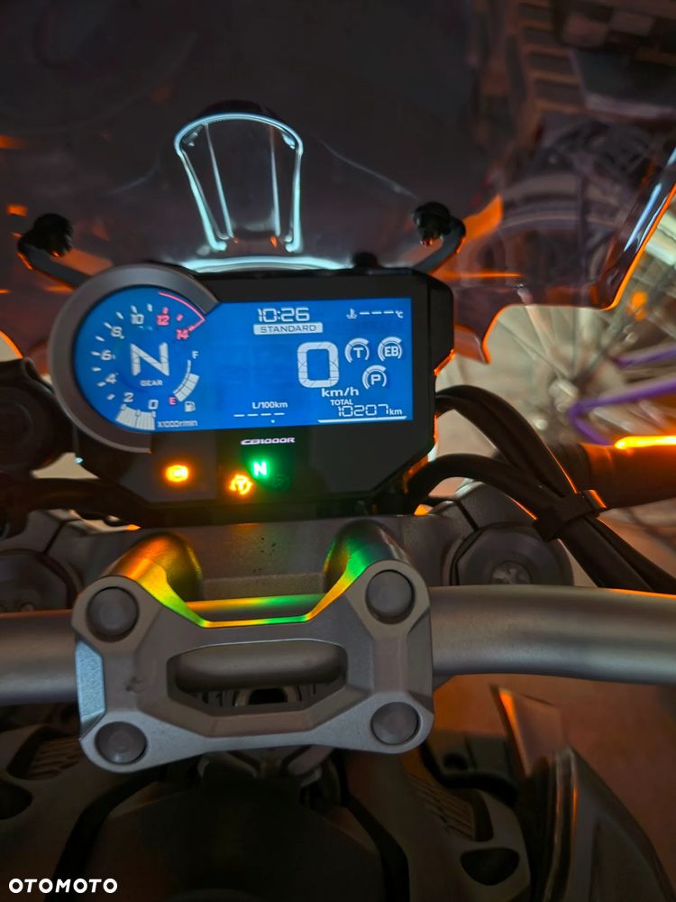 Honda CB - 3