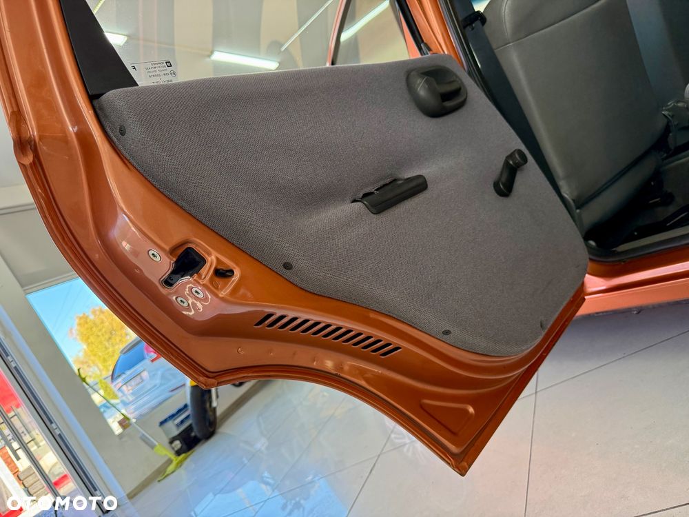 Opel Corsa - 25
