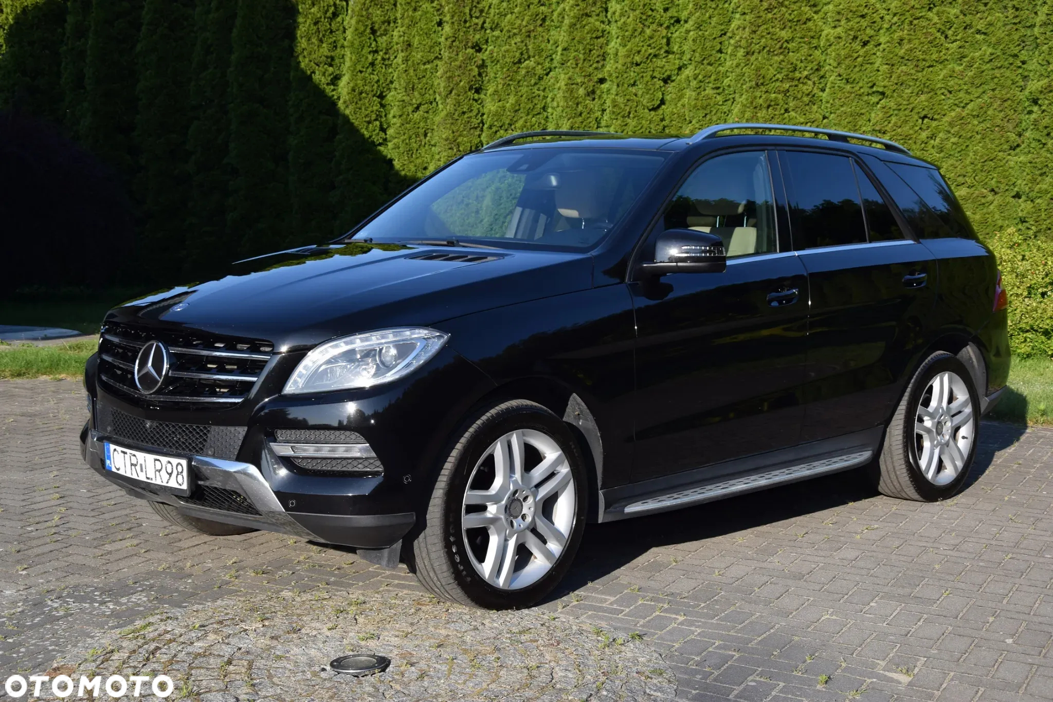 Mercedes-Benz ML 350 BlueTec 4-Matic - 3