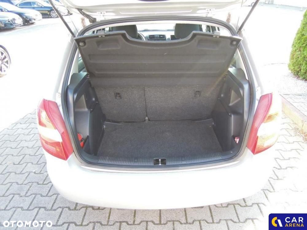 Skoda Fabia - 24