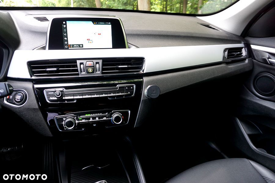 BMW X1 sDrive18d xLine sport - 34