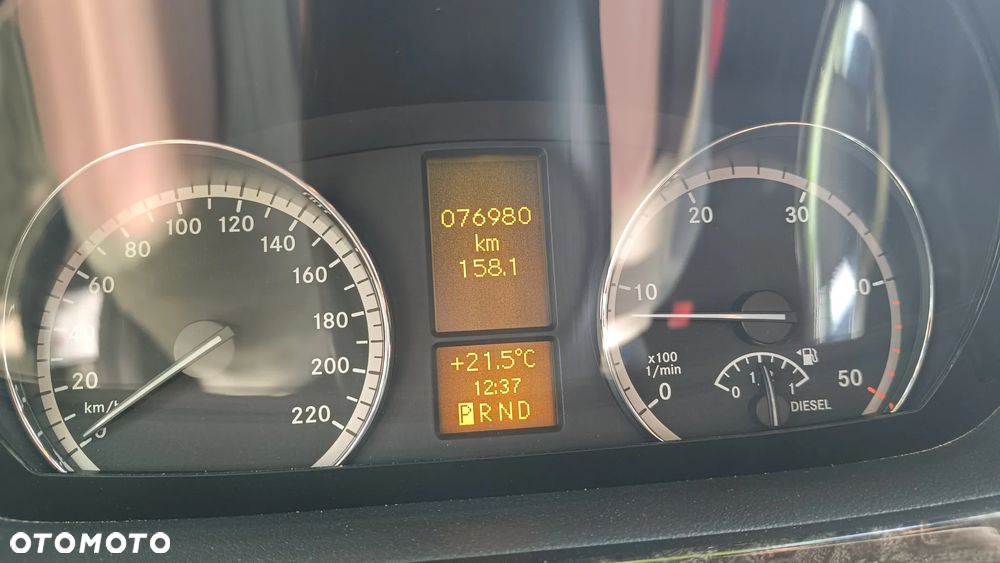 Mercedes-Benz Viano - 25