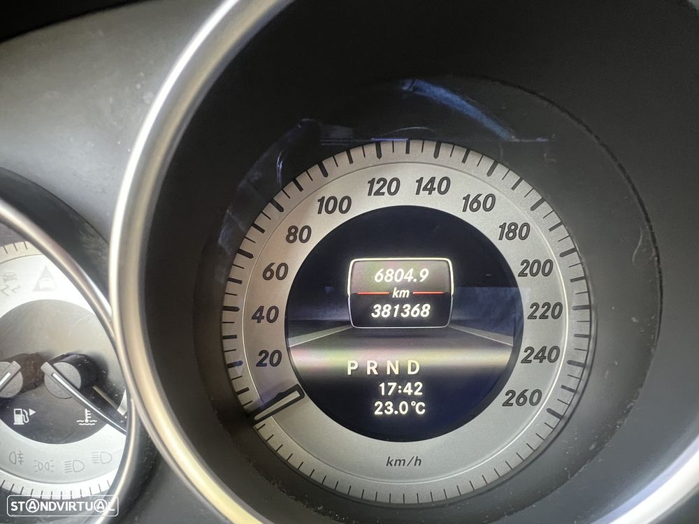 Mercedes-Benz C 220 Station CDI DPF (BlueEFFICIENCY) 7G-TRONIC Avantgarde - 16