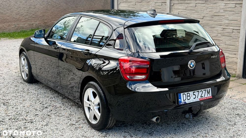 BMW Seria 1 118d DPF Edition Sport - 14
