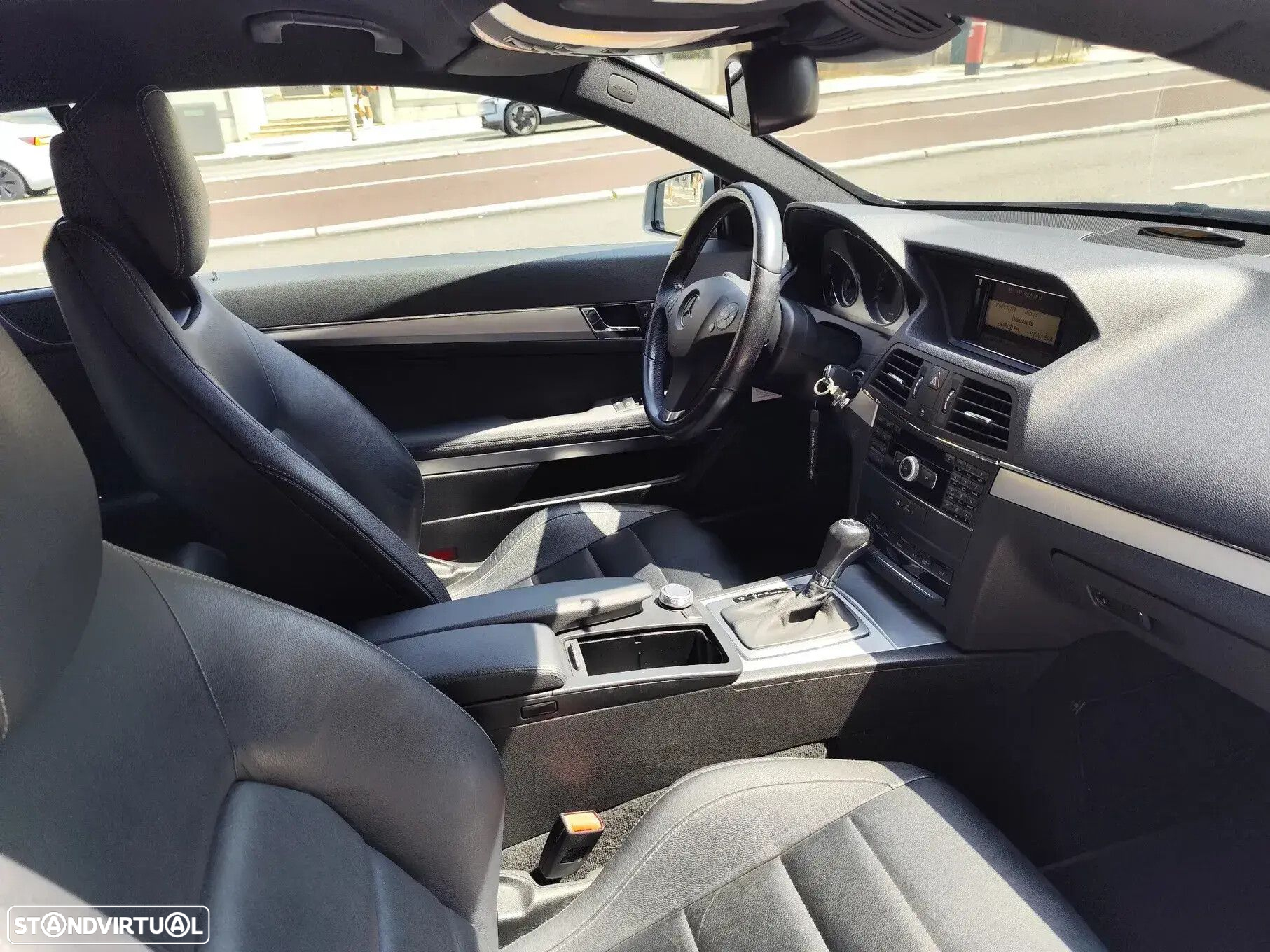 Mercedes-Benz E 350 CDi Avantgarde BlueEfficiency Auto - 16
