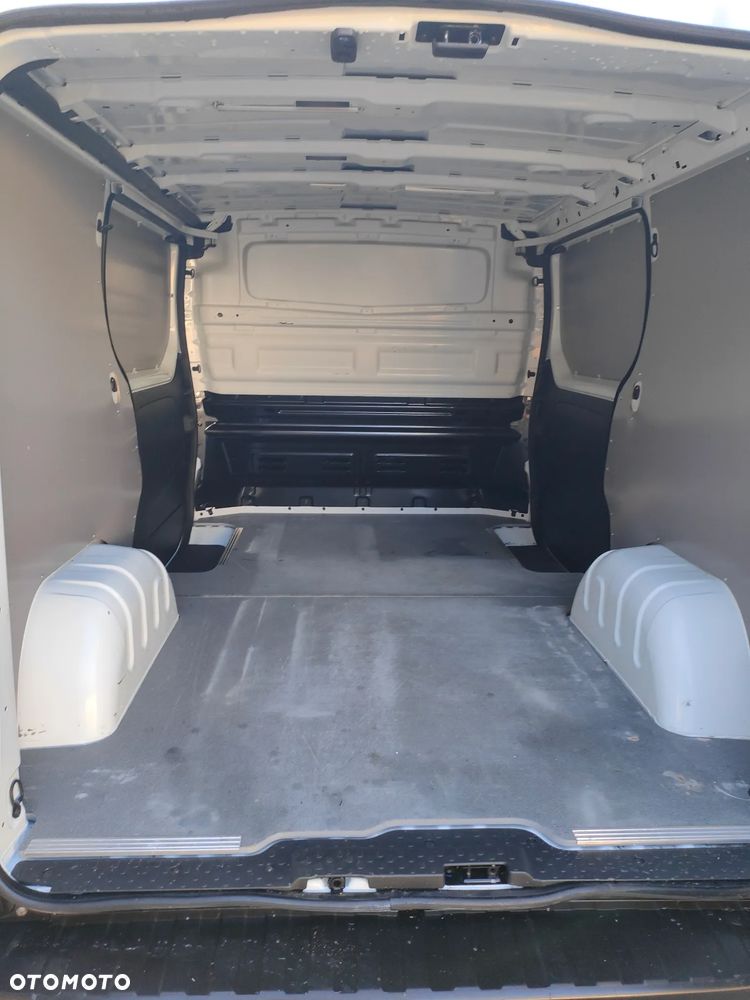 Renault TRAFIC 2020r 2,0 DCI 120KM L1H1 EURO VI DUBEL DRZWI CENA BRUTTO VAT 23% - 28