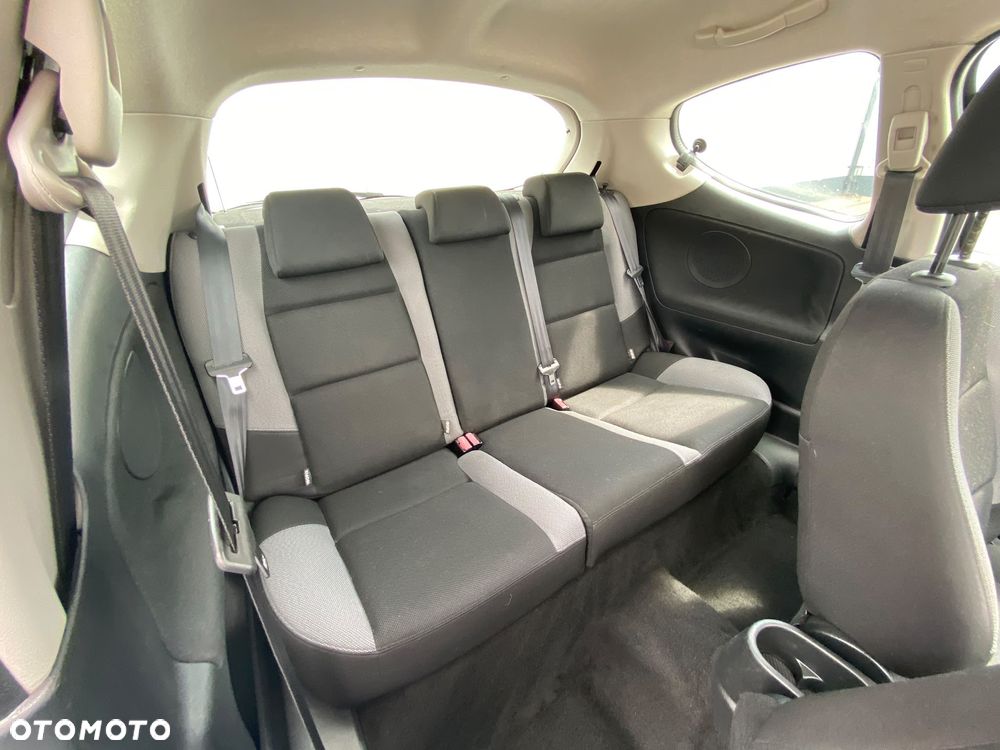 Peugeot 207 1.4 U Move - 24