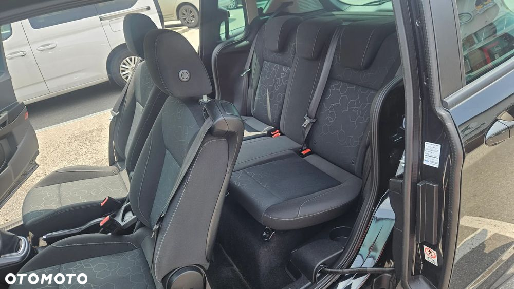 Ford B-MAX - 11