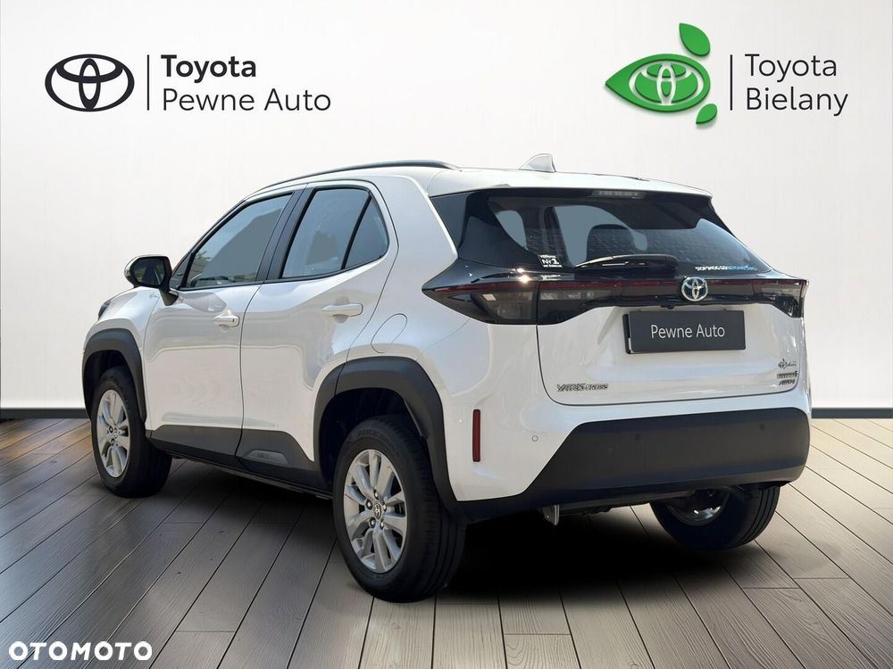 Toyota Yaris Cross 2023 photo 3