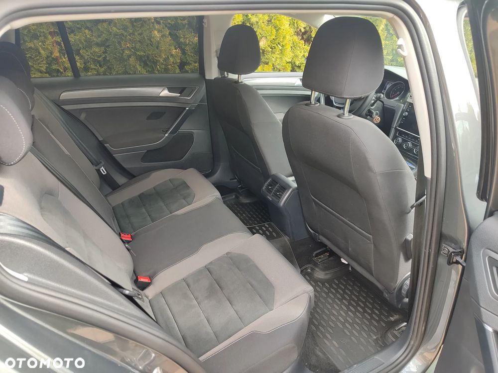 Volkswagen Golf 1.5 TSI ACT OPF Highline - 18