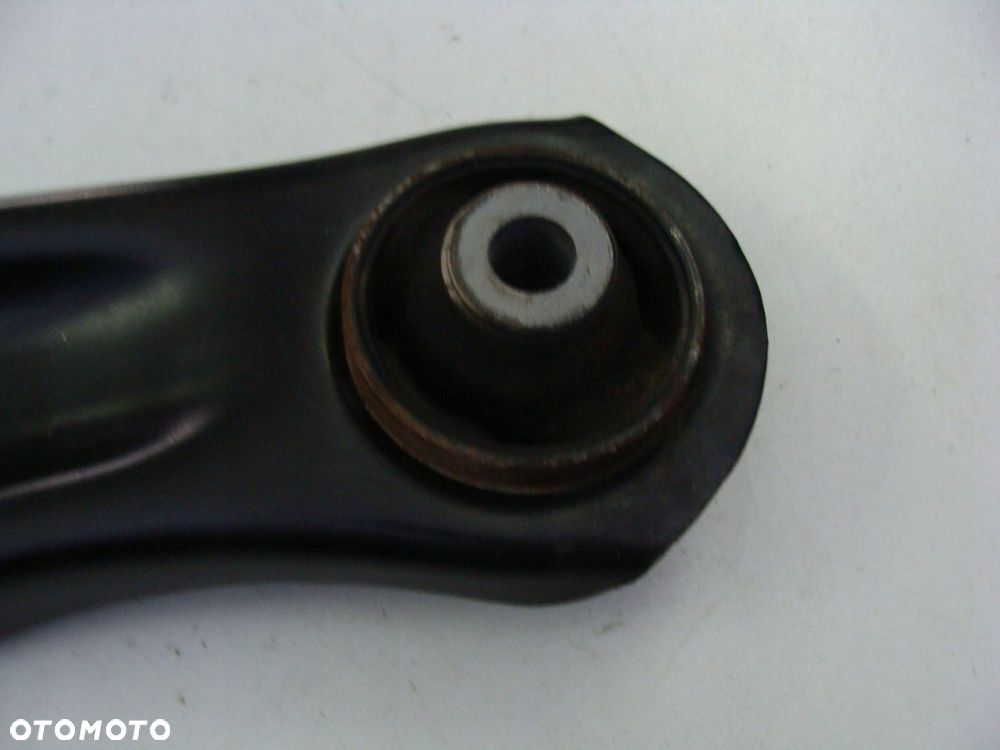 rwahacz lewy przód mitsubishi space star ii uszkodzona osłona sworznia - 2