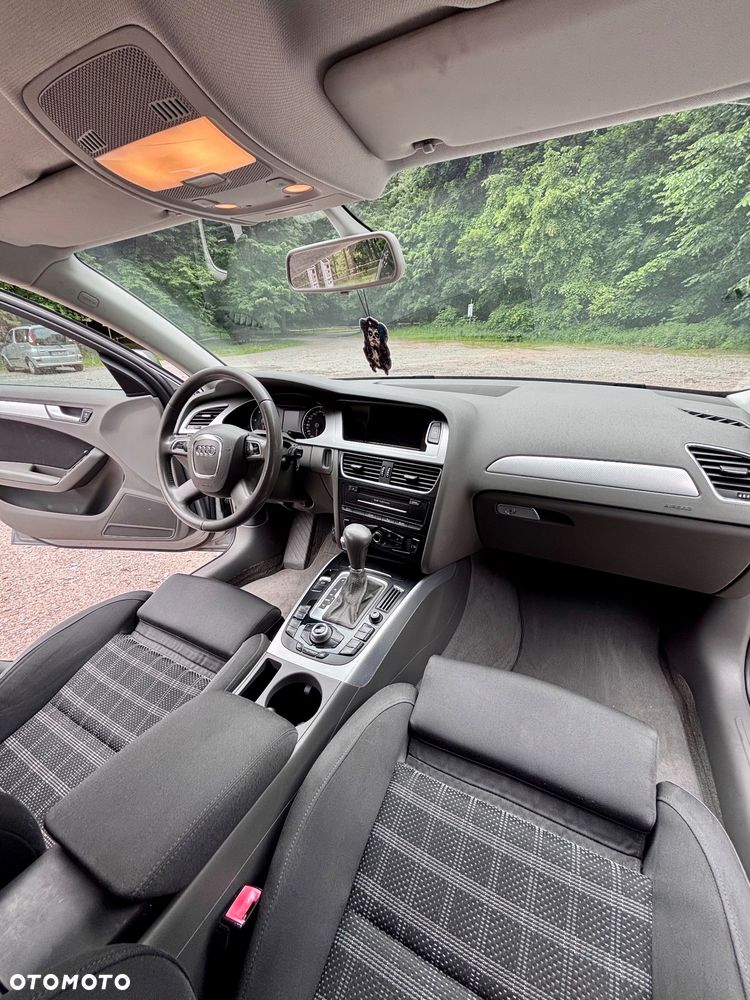 Audi A4 Avant 2.0 TDI Multitronic - 11